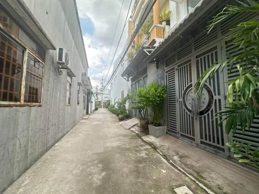 Bán nhà 5 tầng 4x14m 56m² hẻm thông Tân Chánh Hiệp, Quận 12, giá 6 tỷ - Ảnh thu nhỏ 3