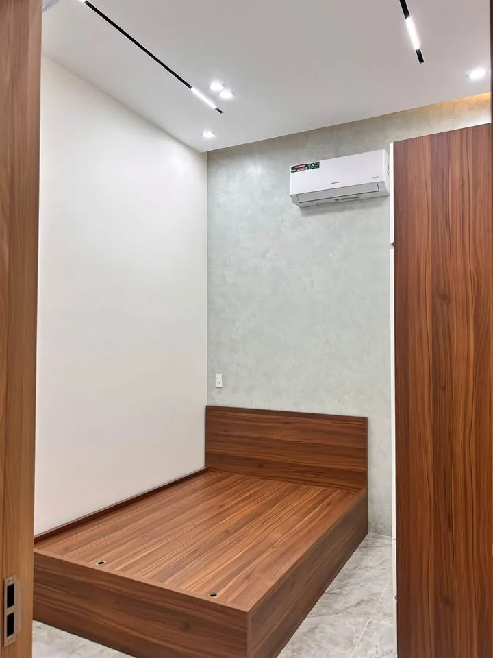 Bán nhà 2 tầng 5x25m 3PN Quang Trung Quận 12 - Ảnh thu nhỏ 3