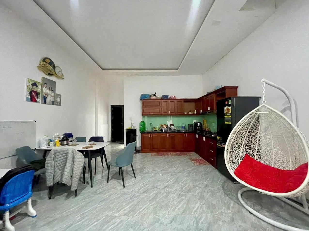 Bán nhà kiên cố 125m2 đường 4m ô tô thông, sổ hồng, gần trung tâm thành phố Đà Nẵng - Ảnh 1
