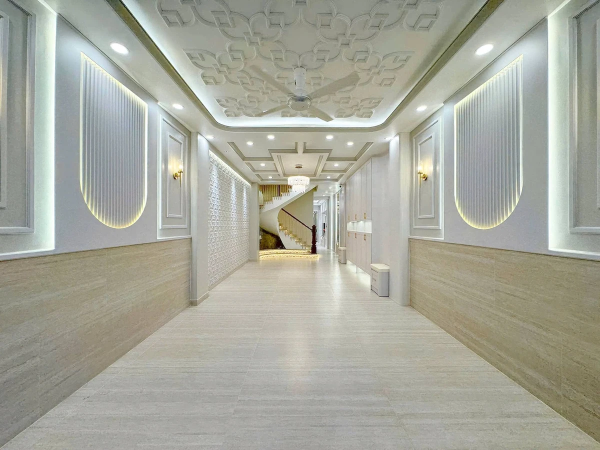 Bán nhà phố hiện đại 4 tầng 234m² khu Nam Long Quận 7, giá 19,5 tỷ - Ảnh thu nhỏ 3