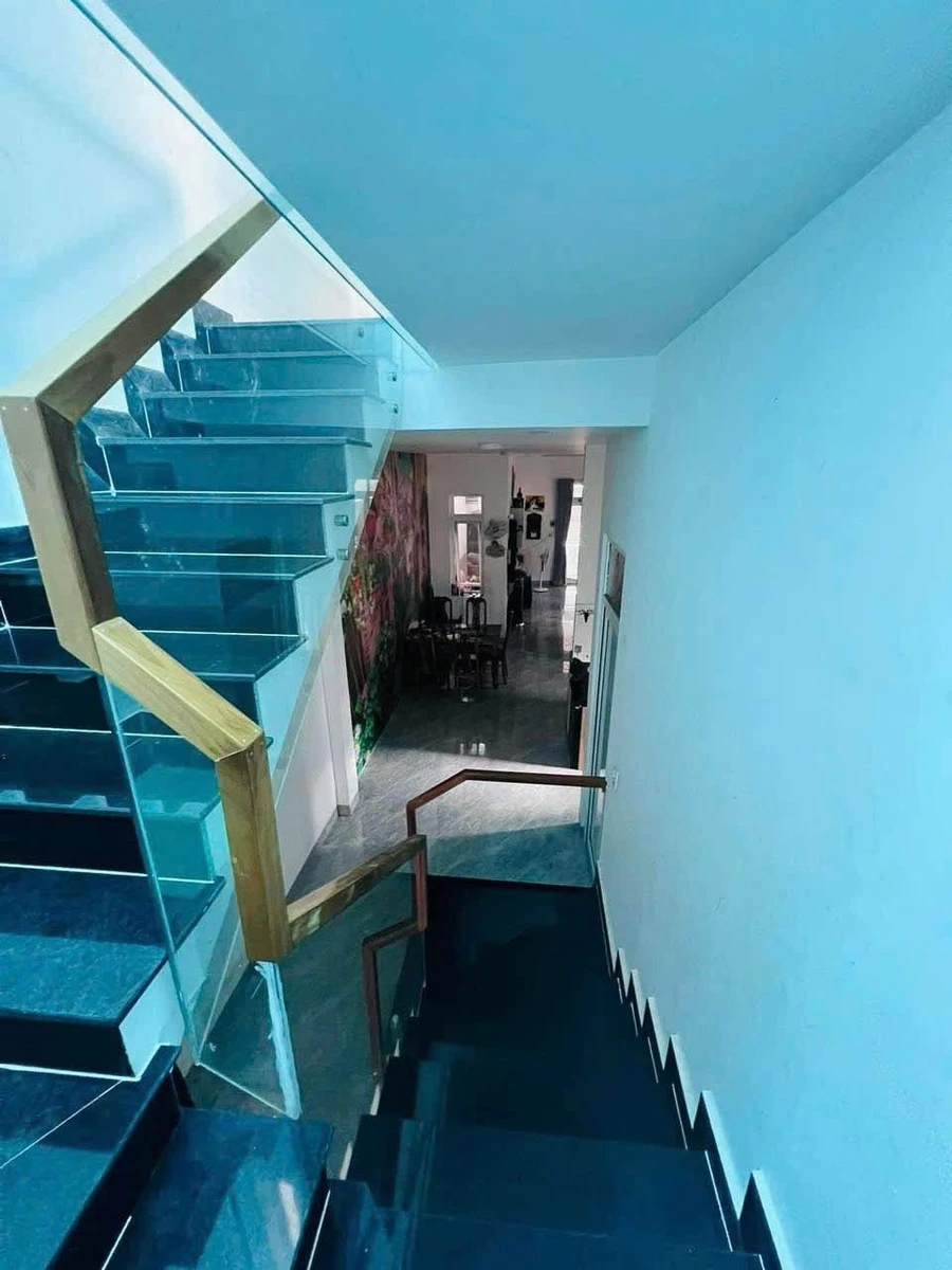Bán nhà 2 tầng góc 2 mặt tiền đường Vạn Xuân, Buôn Ma Thuột, 156m2, giá 5,7 tỷ - Ảnh thu nhỏ 4