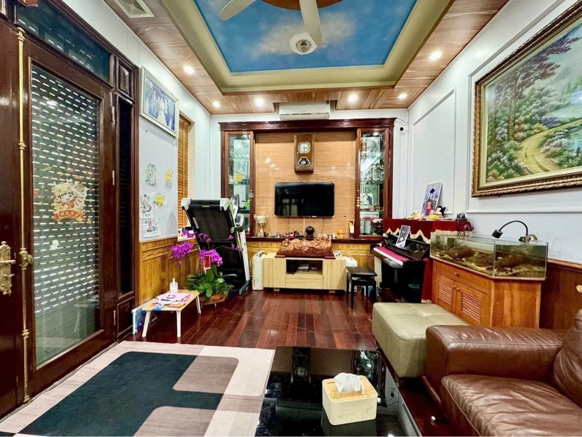 Bán nhà Tân Bình 60m² 3 tầng 3PN chùa Hàng 3,85 tỷ - Ảnh 1