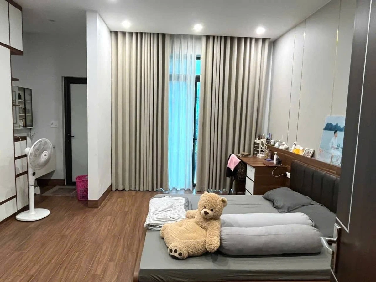 Nhà 3 tầng 100m2 MT 5m gần trường Nobel 6 tỷ - Ảnh thu nhỏ 4