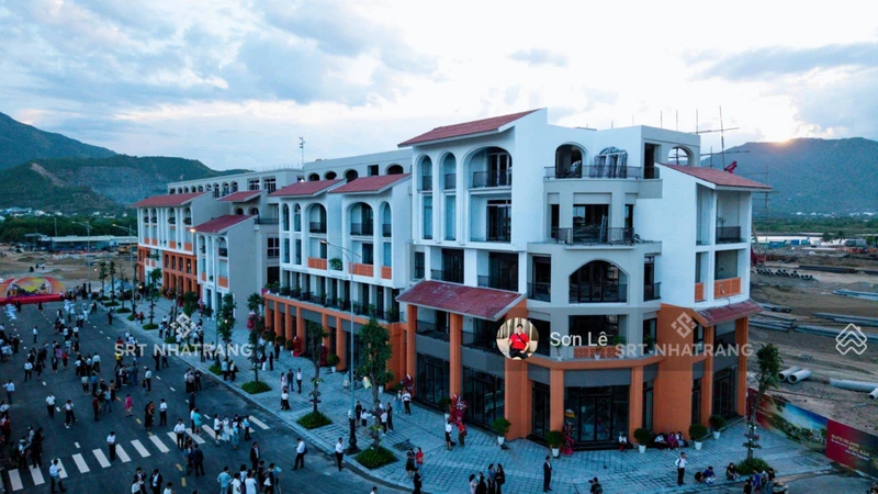 Nhà phố Sun Group Nha Trang Đang Mở Bán, Hỗ trợ Hoàn Thiện 3 Tr/m2 Sàn. Chiết Khấu lên Đến 15.5%
