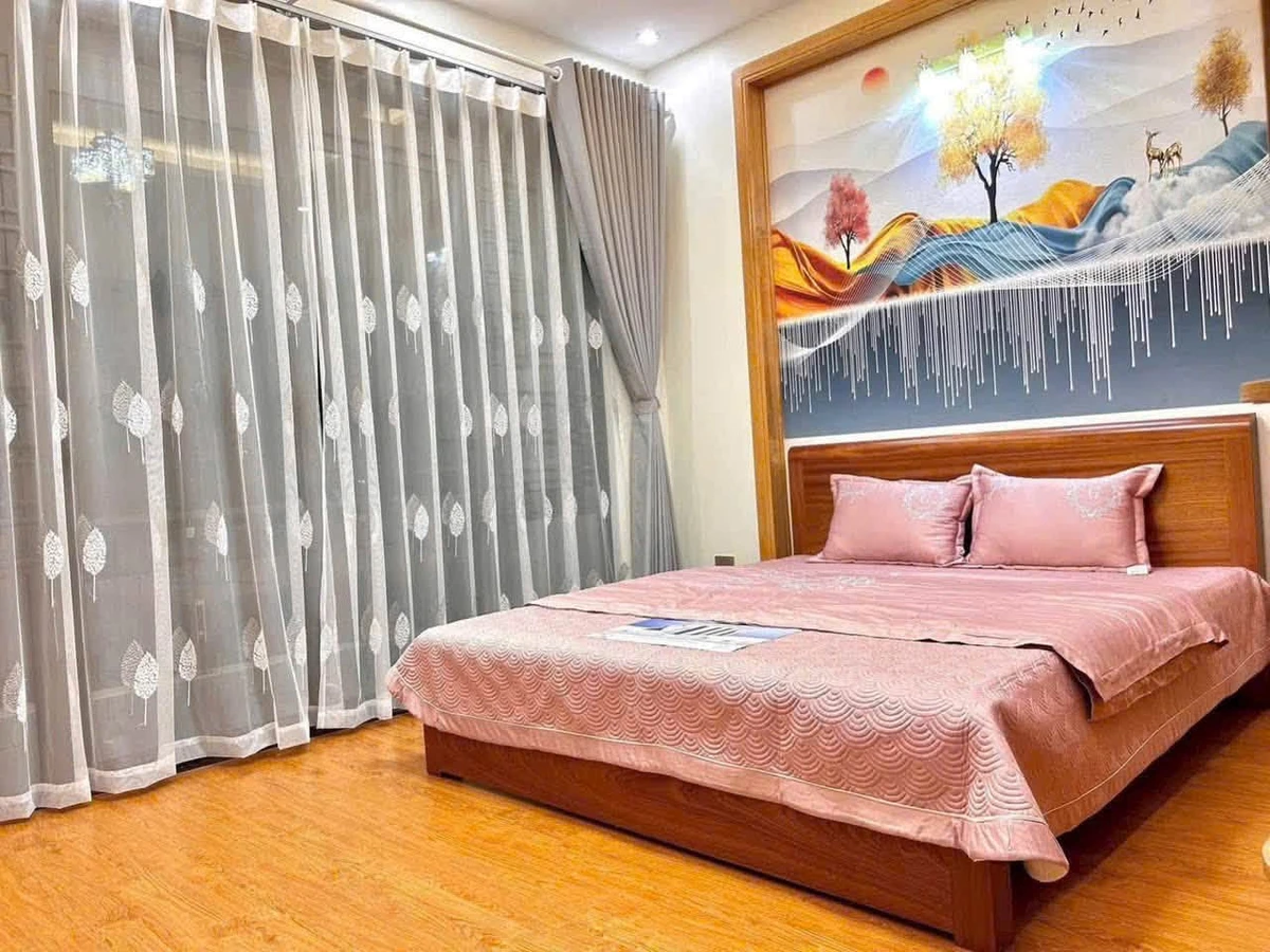 Nhà 4 tầng, 290m2, 4PN, 5WC, thang máy - Triệu Quốc Đạt, Hải Phòng - 5.8 tỷ - Ảnh thu nhỏ 3
