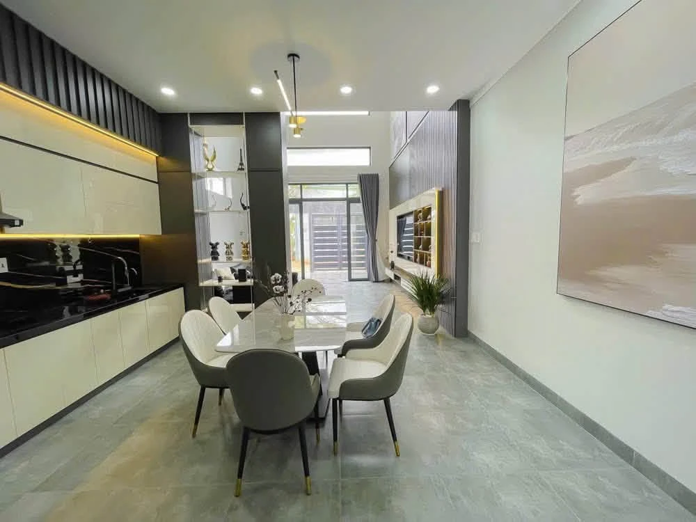 Bán villa 3PN hồ bơi 198m2 Trịnh Tố Tâm Tân Lợi - Ảnh thu nhỏ 5