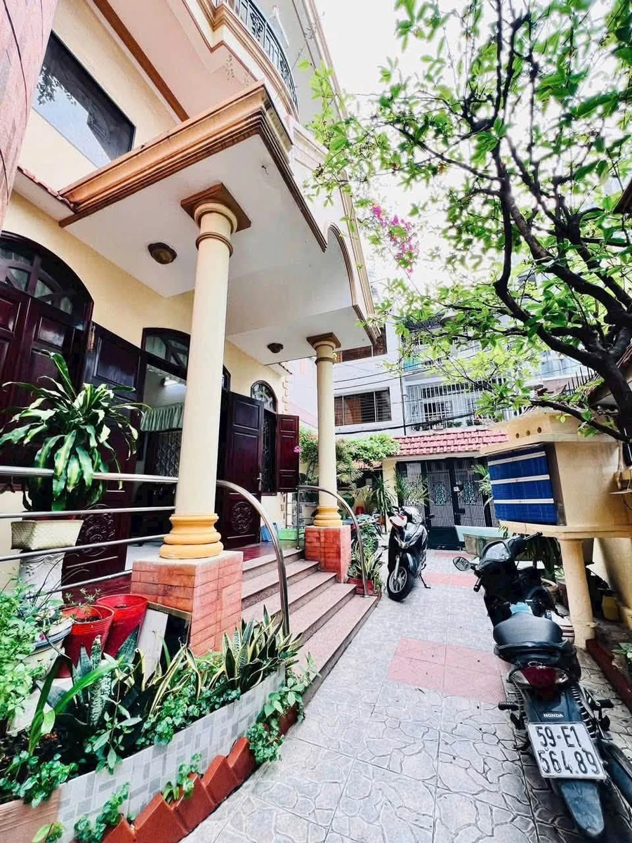 Bán biệt thự 3 tầng Phú Nhuận 10x19m, sổ hồng chính chủ - Ảnh thu nhỏ 3