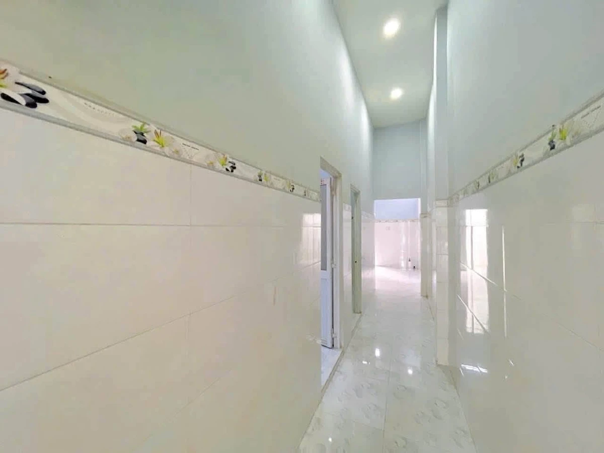 Bán nhà 4x20m (80m2) sổ hồng thổ cư KDC Cát Tường Phú Thạnh, Đức Hòa, Long An giá 1,55 tỷ - Ảnh thu nhỏ 3