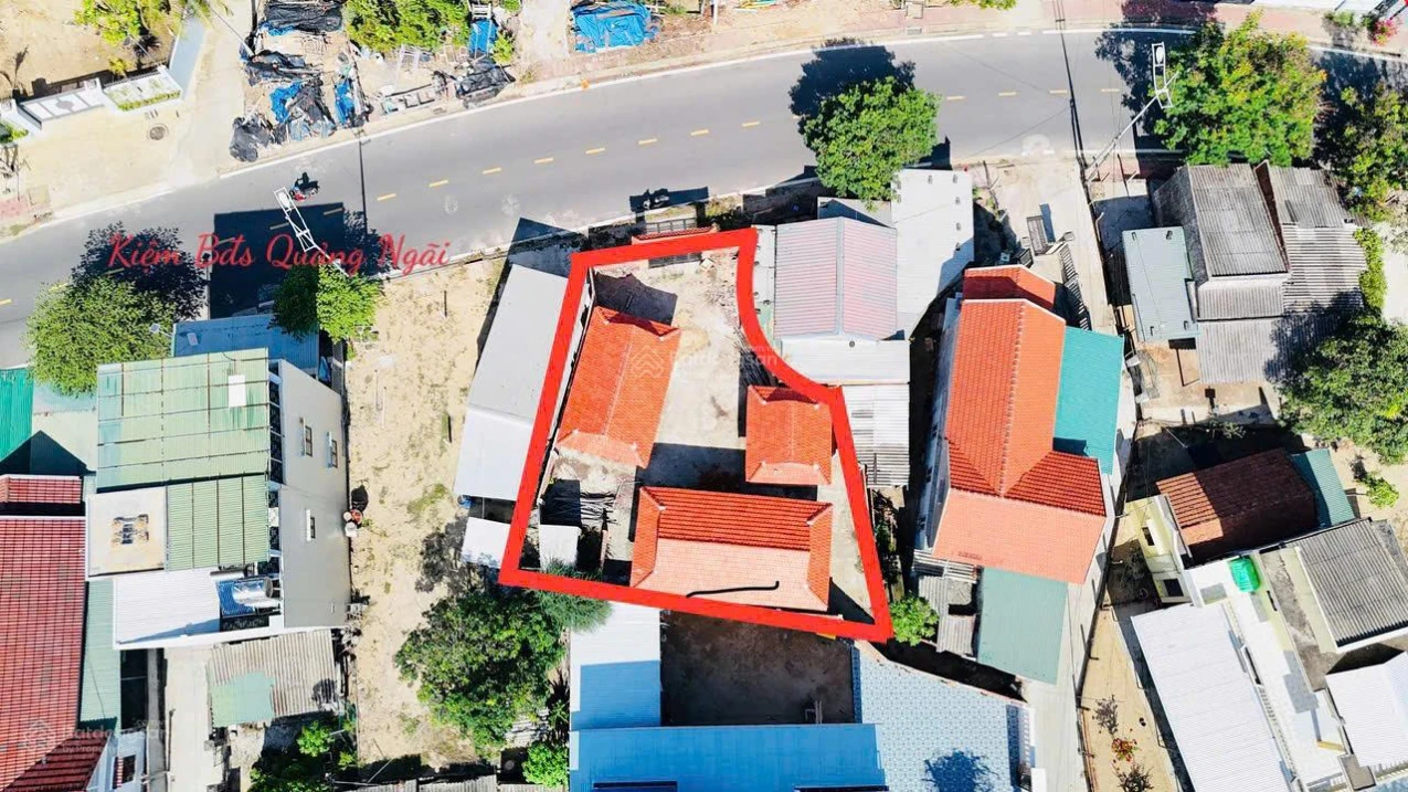Bán đất mặt tiền biển Mỹ Khê Tịnh Khê, Quảng Ngãi - giá 4,5 tỷ, diện tích 273m2 hướng Đông - Ảnh 1
