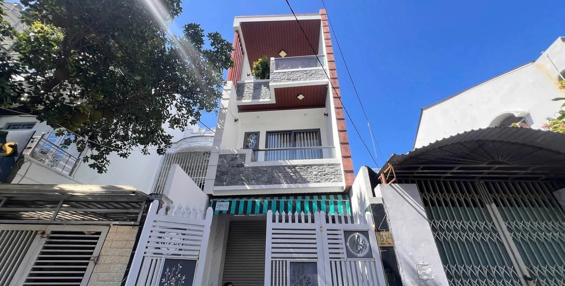 Bán nhà 3 tầng mặt tiền Hồng Lĩnh, Nha Trang, 98m2, 13,5 tỷ - Ảnh 1