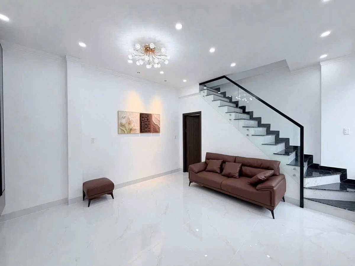 Bán nhà 1 trệt 1 lầu 84m² Phường Trấn Biên 2,38 tỷ - Ảnh thu nhỏ 3