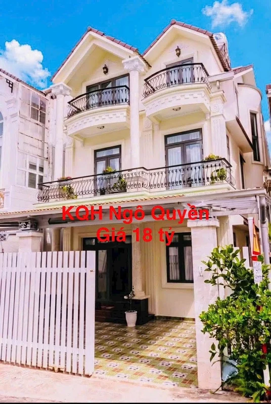 Bán biệt thự 7PN 220m² khu Ngô Quyền Đà Lạt 18 tỷ