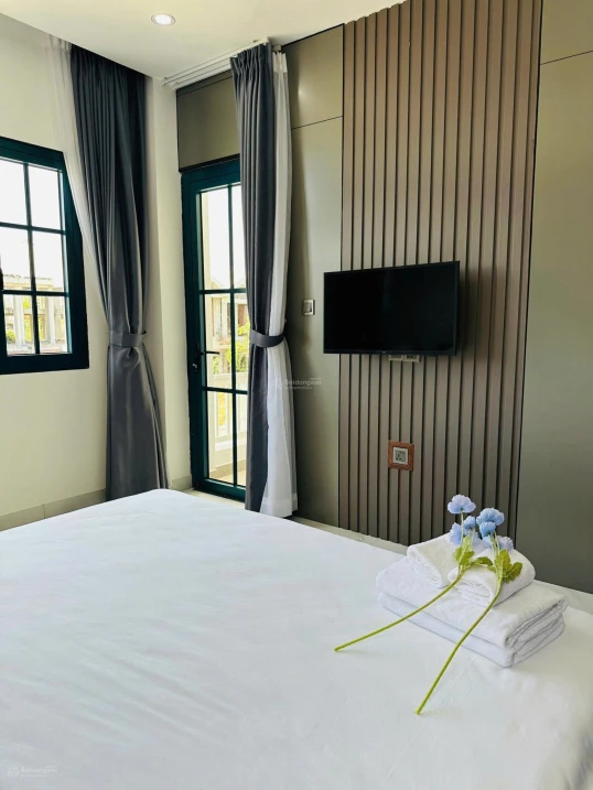 Chuyển nhượng biệt thự song lập 160m2 + tặng full nội thất cao cấp, giá chỉ 4.7 tỷ, nằm gần Hồ bơi - Ảnh thu nhỏ 5