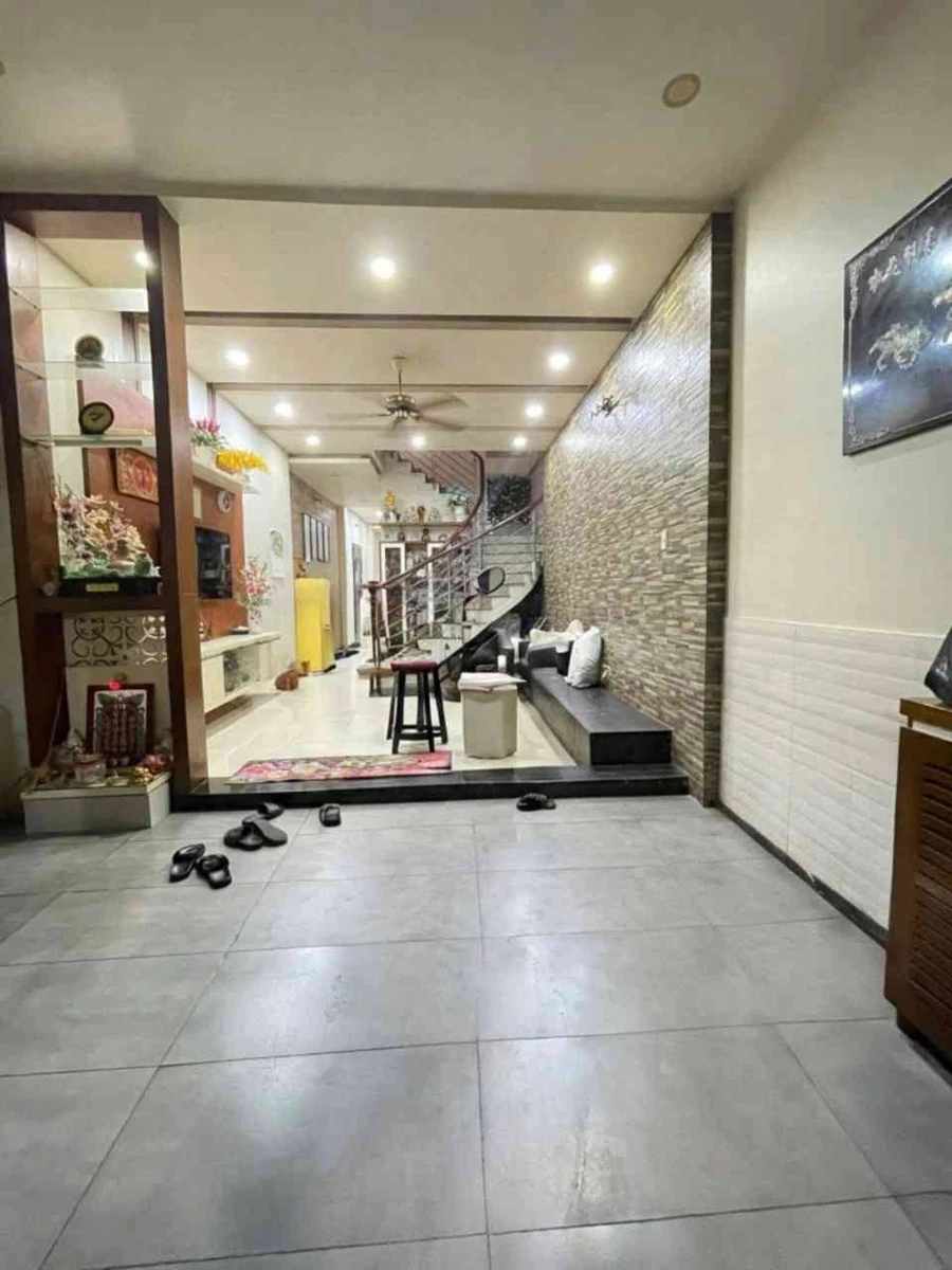 Bán nhà mặt tiền Đặng Thai Mai 78m2, 4 tầng 5PN, Phú Nhuận, giá 24,5 tỷ - Ảnh thu nhỏ 2