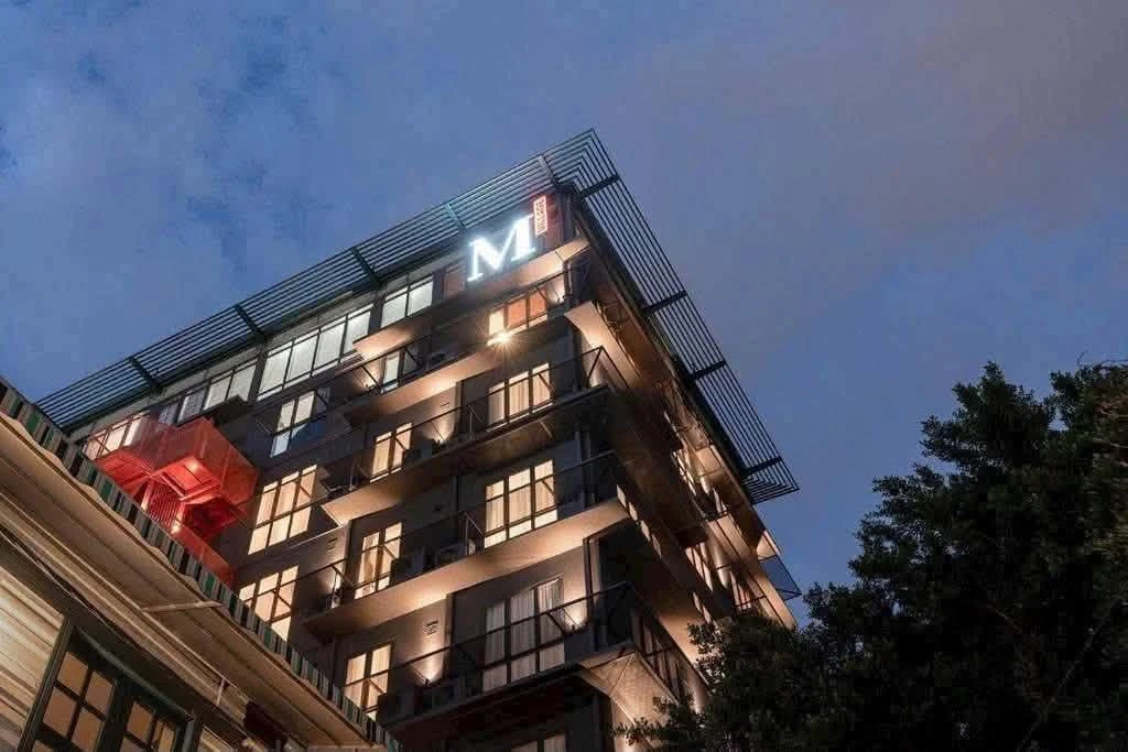 Bán shophouse 225m² Nguyễn Văn Trỗi 75 tỷ, gần sân bay - Ảnh thu nhỏ 2