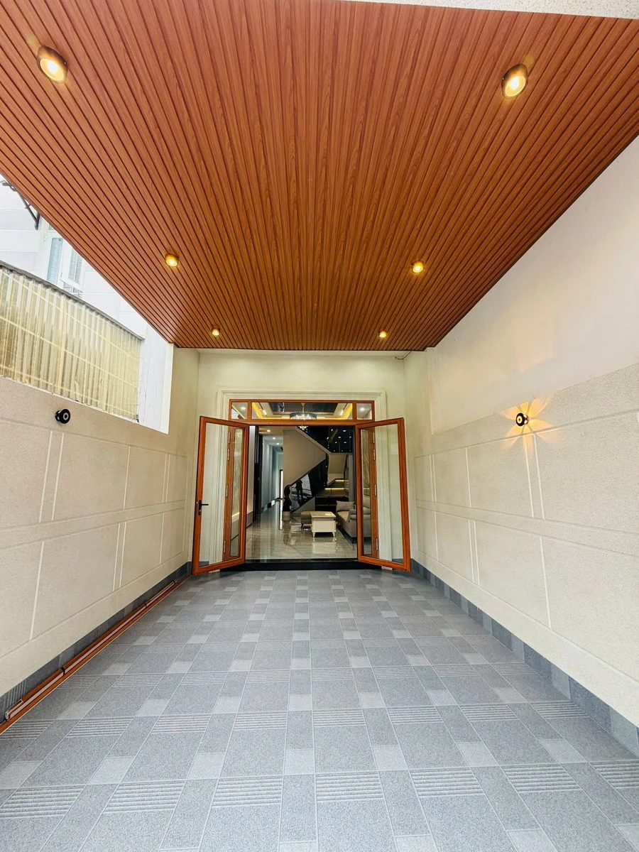 Bán nhà phố 4PN 112m² mặt tiền Rạch Giá 3 tỷ 799 triệu - Ảnh thu nhỏ 3