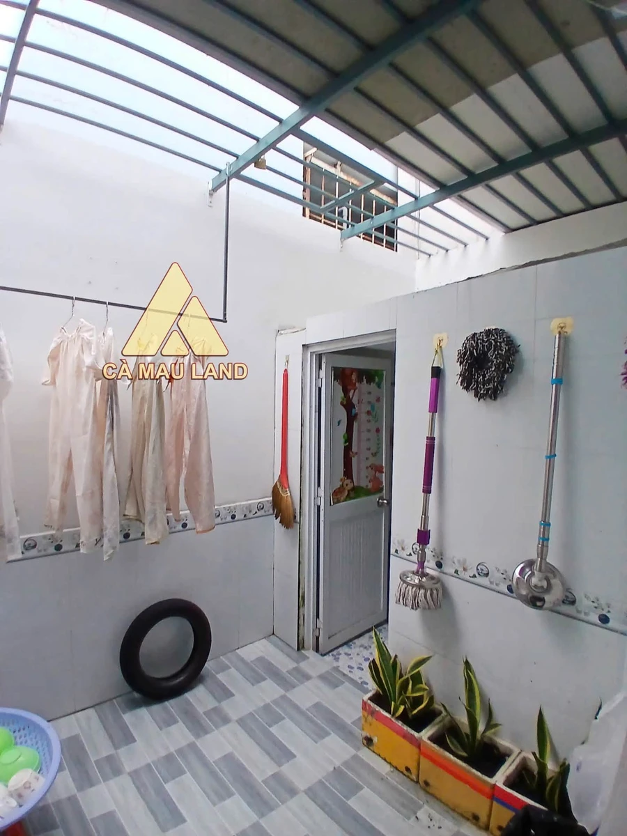 Nhà mặt tiền Thoại Ngọc Hầu, Cà Mau, 102m², 2.3 tỷ - Ảnh thu nhỏ 5