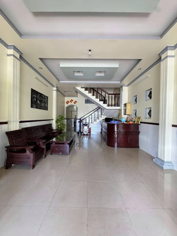 Bán nhà nghỉ 2 mặt tiền 200m² Phạm Hùng, Rạch Giá