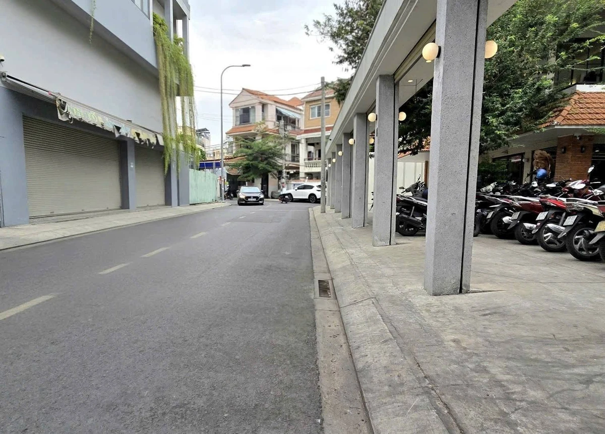 Bán nhà 116m² hẻm Ung Văn Khiêm Bình Thạnh 13.99 tỷ - Ảnh thu nhỏ 2