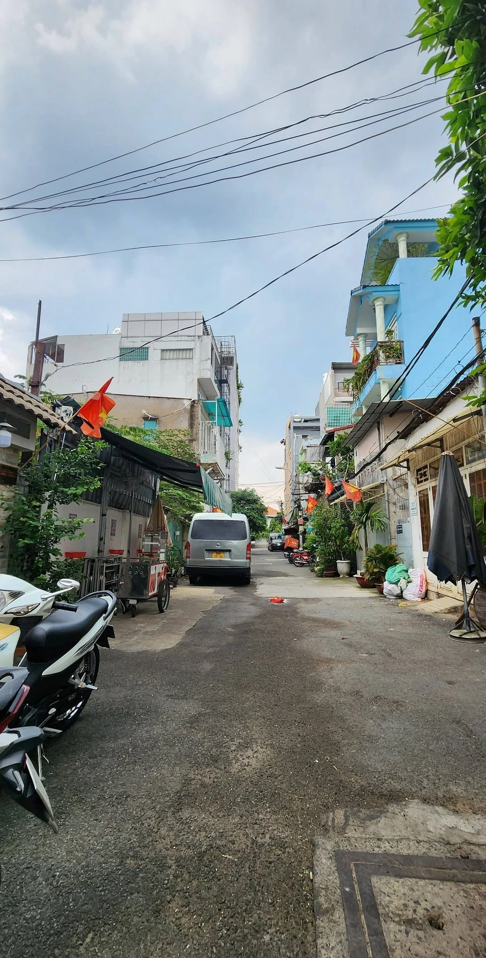 Bán nhà 4 tầng hẻm xe tải 106m² sau lưng Văn Lang, Bình Thạnh, 12 tỷ - Ảnh 1