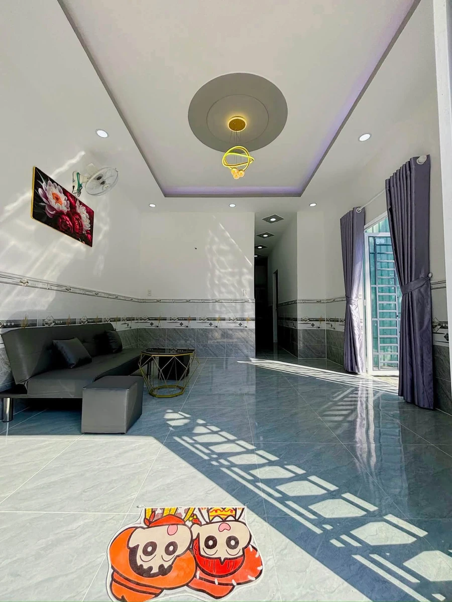 Bán nhà góc 2 mặt tiền 60m² Quận 12 - Ảnh thu nhỏ 3