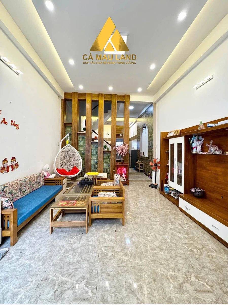 Bán nhà 1 trệt 1 lầu, 2PN, 99m² Nguyễn Thị Nho, Cà Mau, 2 tỷ 880 - Ảnh 1