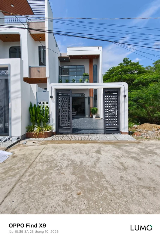 Bán nhà mới 1 trệt 1 lầu 5x18m Mỹ Hạnh Nam Đức Hòa Long An