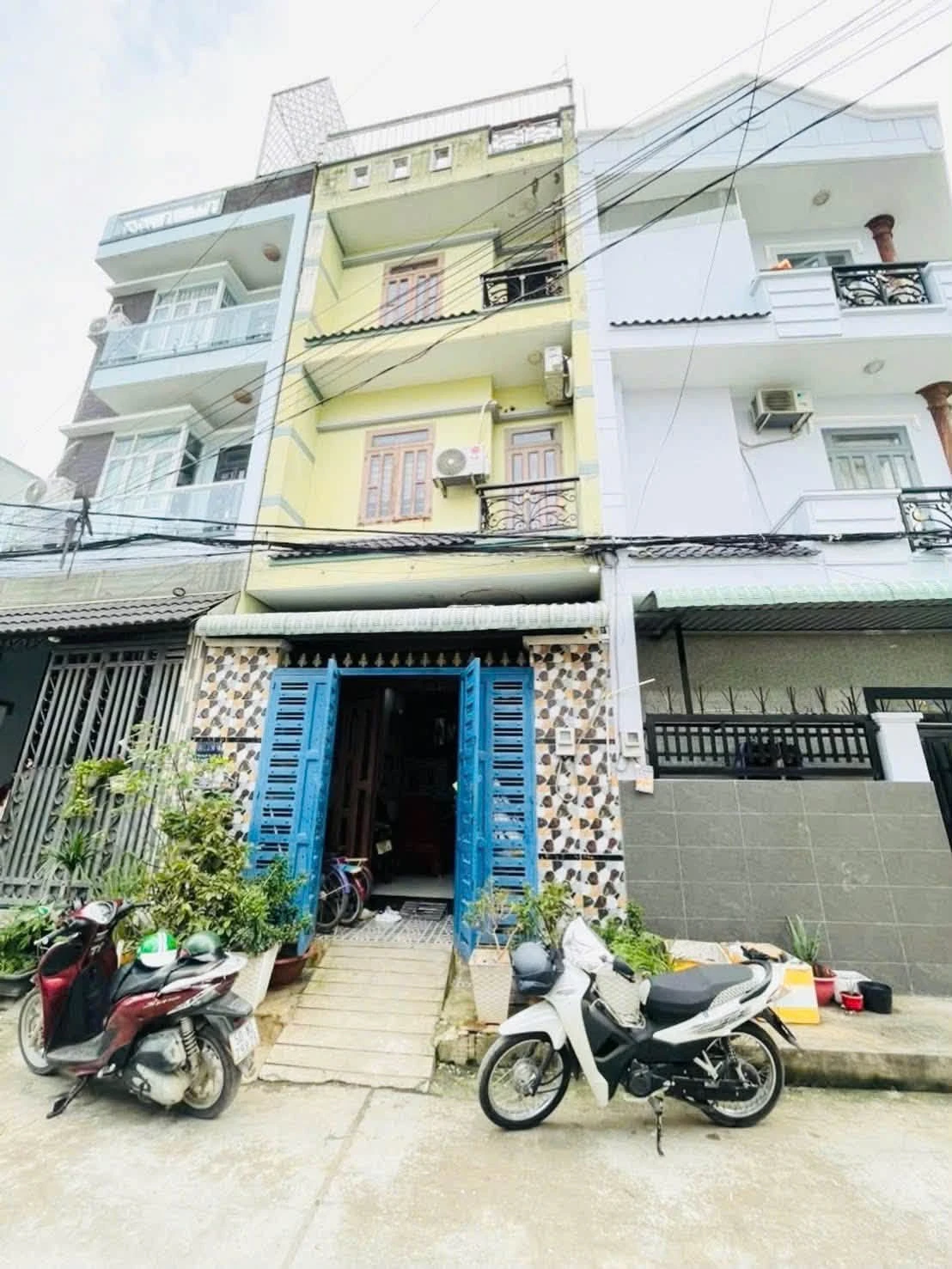 Bán nhà 4 phòng ngủ 4x15m gần cầu Bà Hom, Bình Tân - Ảnh 1