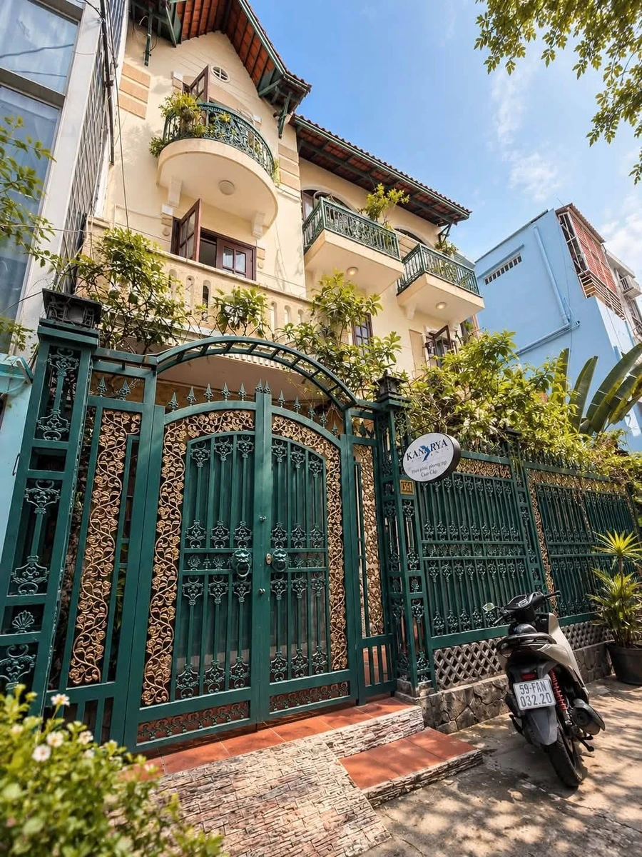 Bán nhà 3 tầng 60m² Đặng Dung Q1 - 18,5 tỷ - Ảnh 1