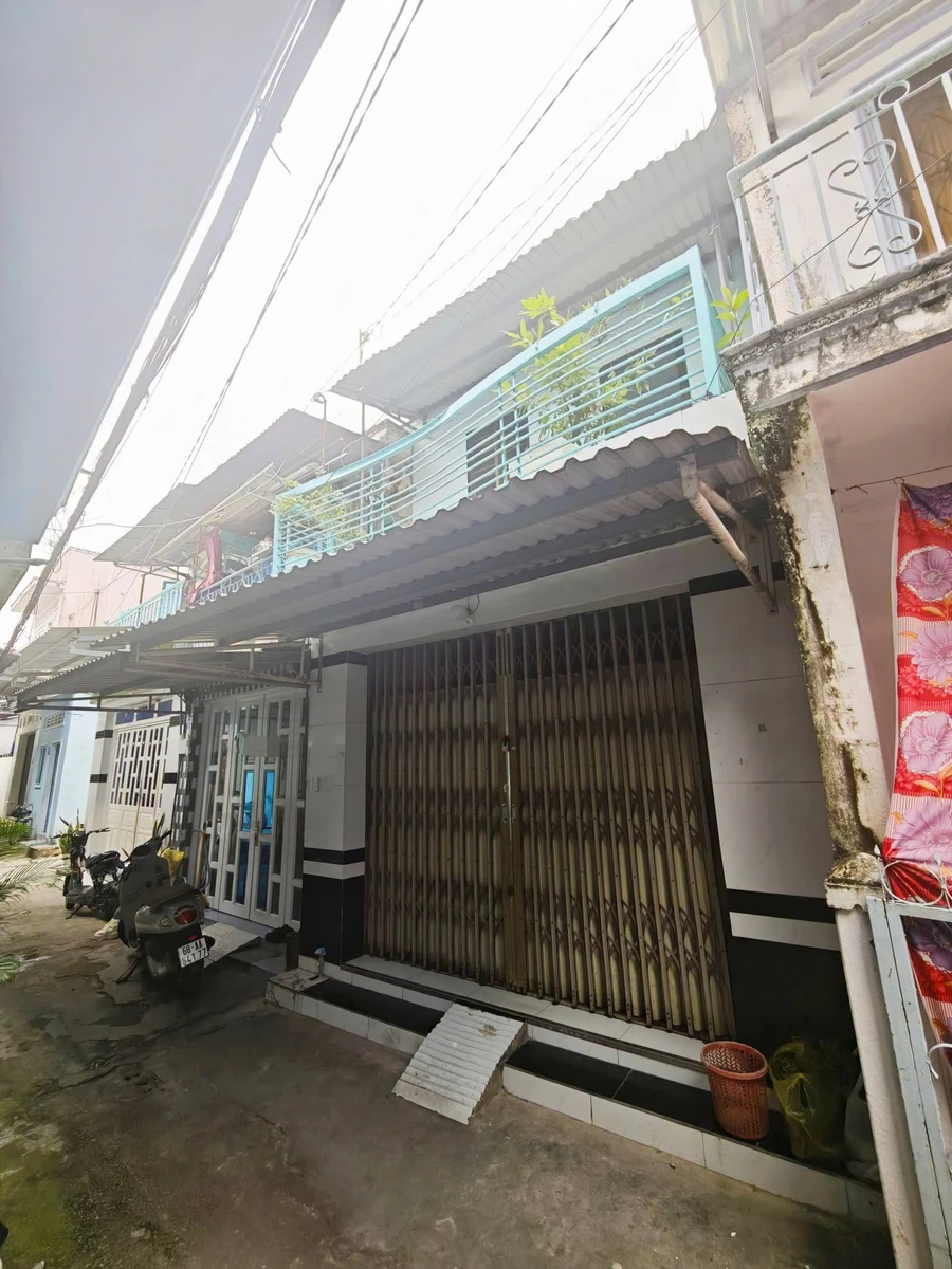 Bán nhà hẻm Trần Hưng Đạo 44.4m² An Giang 790 triệu - Ảnh thu nhỏ 2