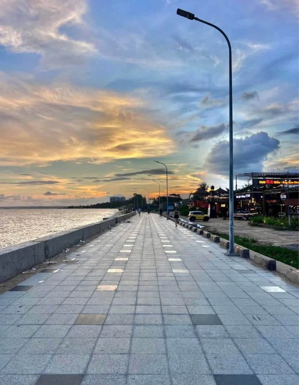 Bán nhà cấp 4 mặt tiền Phan Thiết, 80m², 1 phòng ngủ, 2.5 tỷ