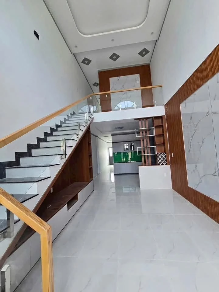 Bán nhà mới xây gác lửng 4x24, 3 phòng ngủ tại Giang Điền, Trảng Bom, Đồng Nai - Ảnh thu nhỏ 3