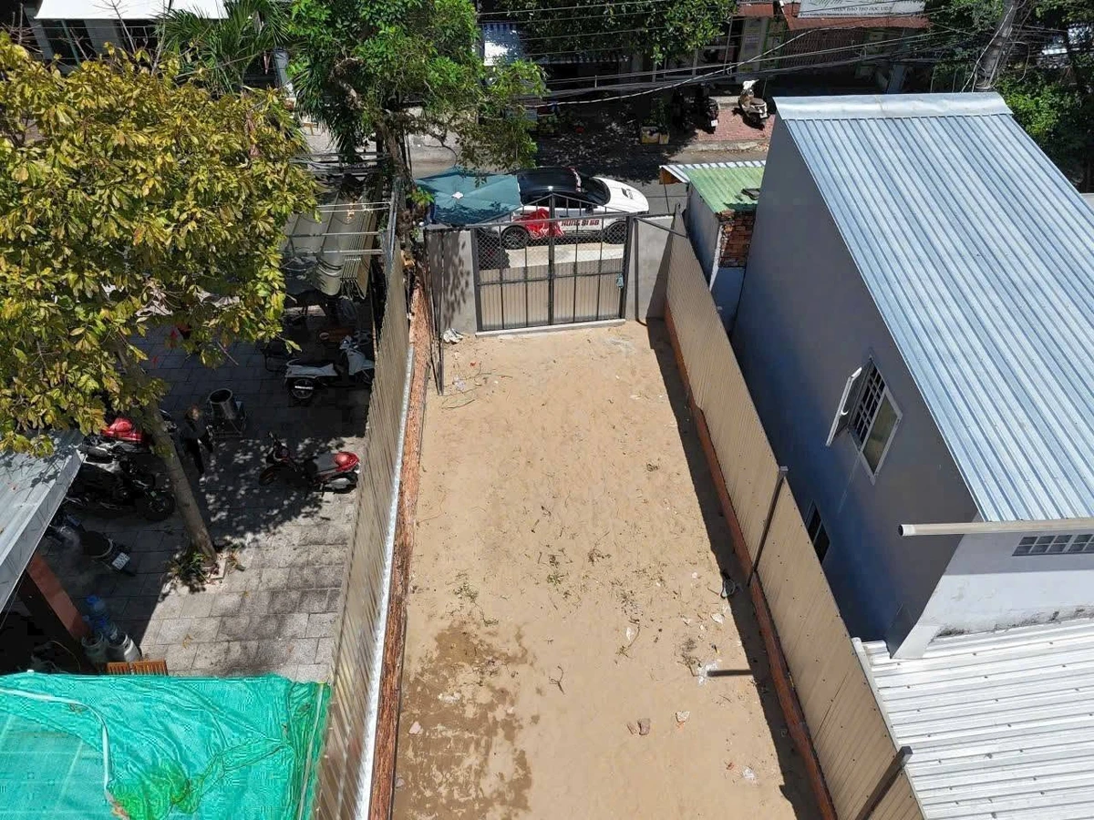 Bán mặt tiền Lê Thị Hồng Gấm, Rạch Giá, 23m², 2 tỷ 5 - Ảnh thu nhỏ 2