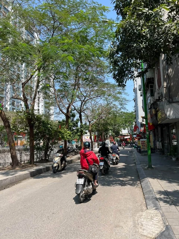 Bán nhà phố Trần Đại Nghĩa 58m2 hơn 16 tỷ