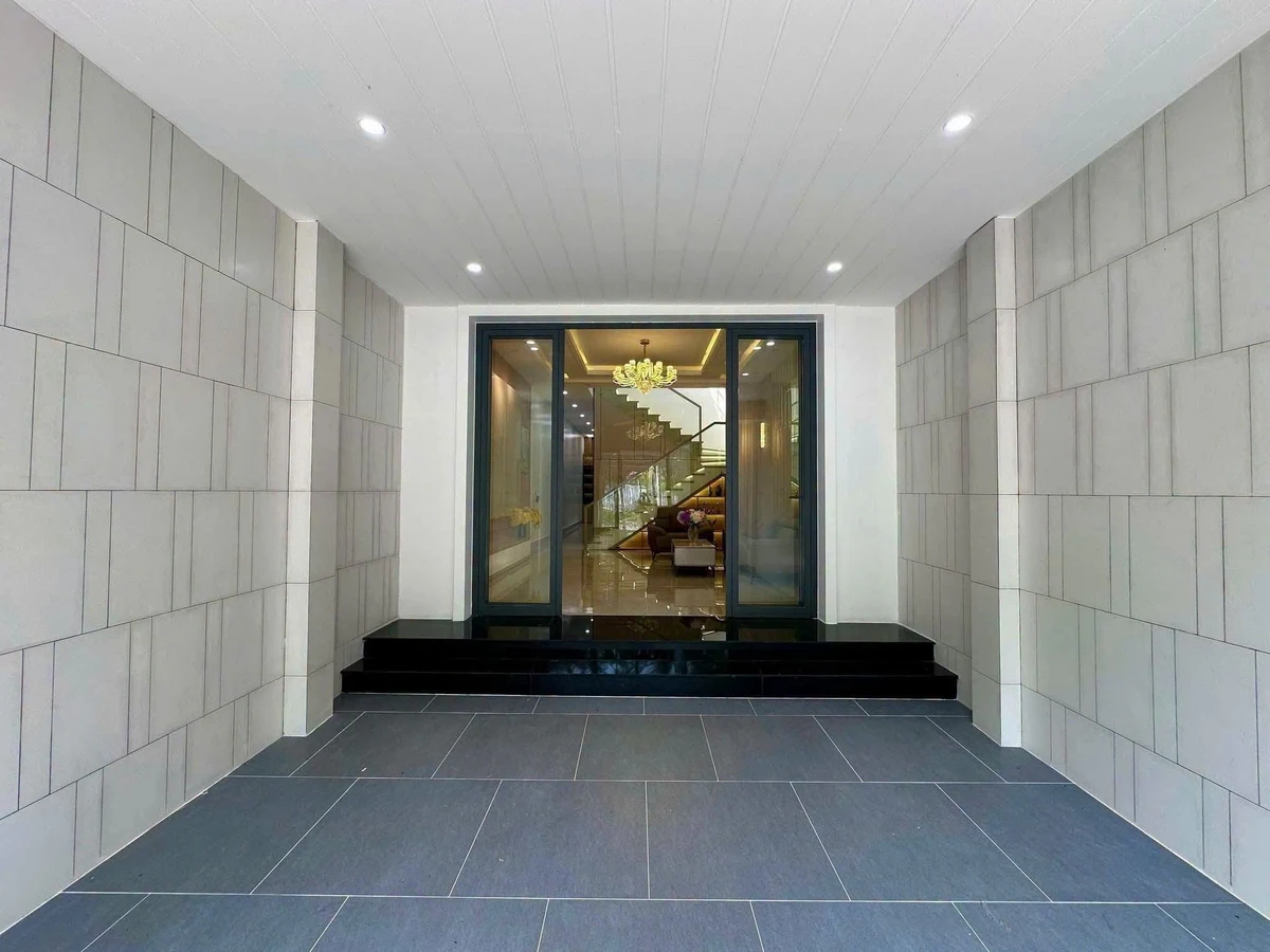 Bán nhà Rạch Giá 110m² 3 PN, 3 WC, 3 tỷ 450 triệu - Ảnh thu nhỏ 3