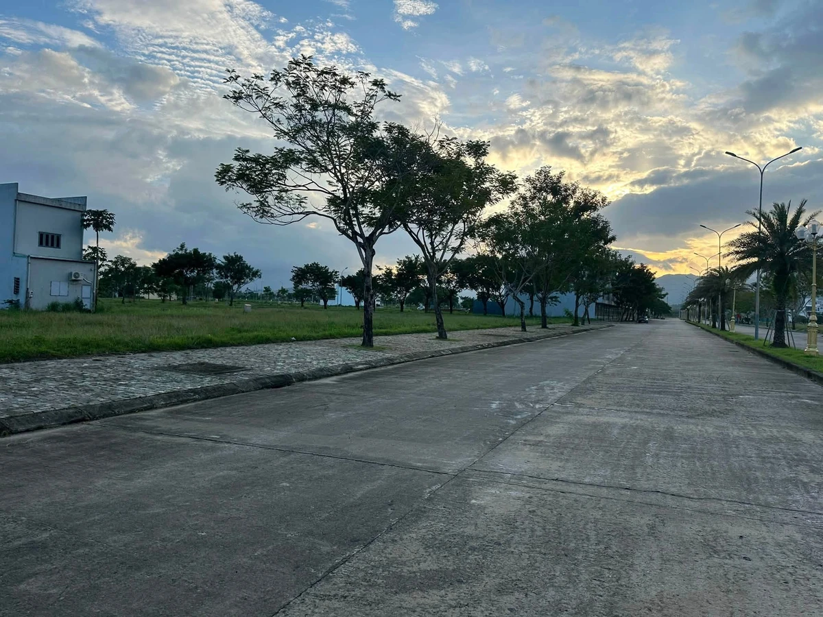 Bán biệt thự Golden Hill Đà Nẵng 187m2, 7 tỷ - Ảnh thu nhỏ 3
