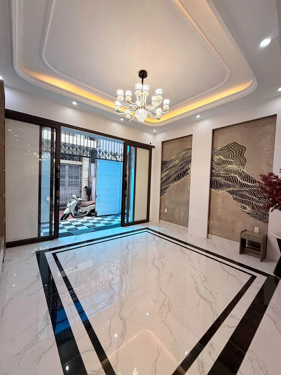 Bán nhà 3 tầng Cát Dài - Hai Bà Trưng 47m² giá 3,8 tỷ - Ảnh thu nhỏ 4