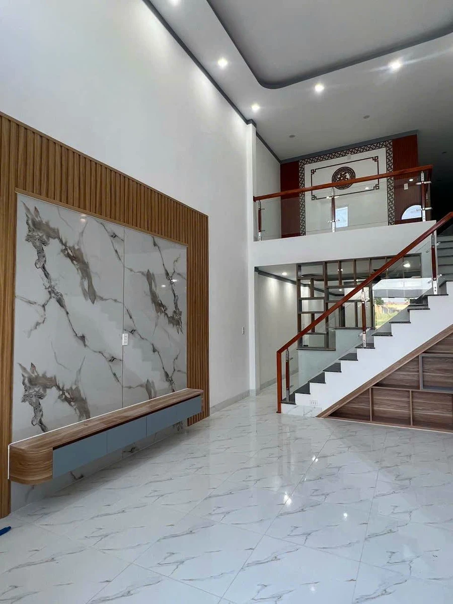 Bán nhà Bến Cát 100m² 3 phòng ngủ 2.5 tỷ - Ảnh thu nhỏ 4