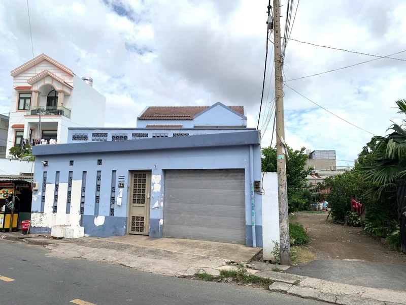 Bán nhà hẻm xe hơi 3 tầng 30m² gần cầu Bông, Bình Thạnh, giá 5,69 tỷ 320m