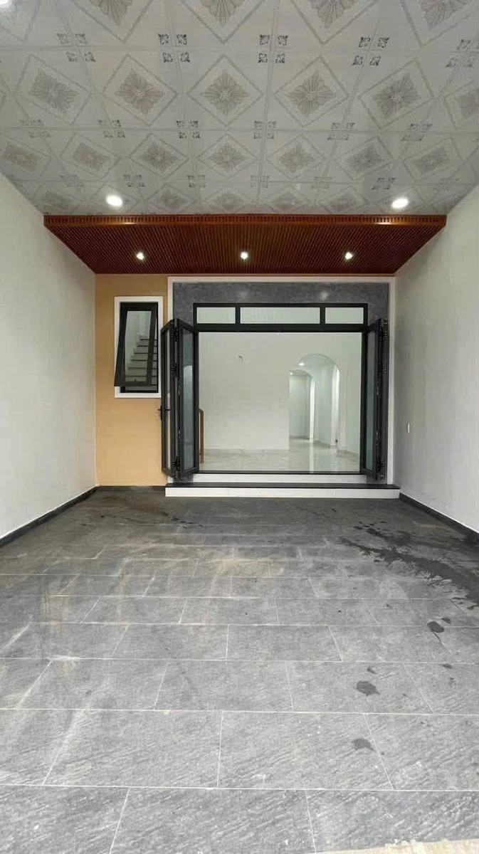 Bán nhà gác lửng 76.4m2, 3 PN tại Tương Bình Hiệp, Thủ Dầu Một - Ảnh thu nhỏ 2