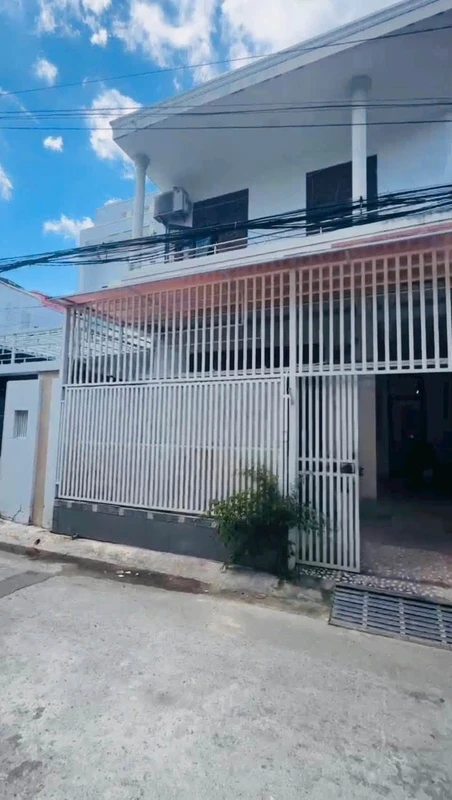 Bán nhà 1 trệt 1 lầu 75m2 mặt tiền đường Nguyễn Sắc Kim, Phú Thủy, Phan Thiết