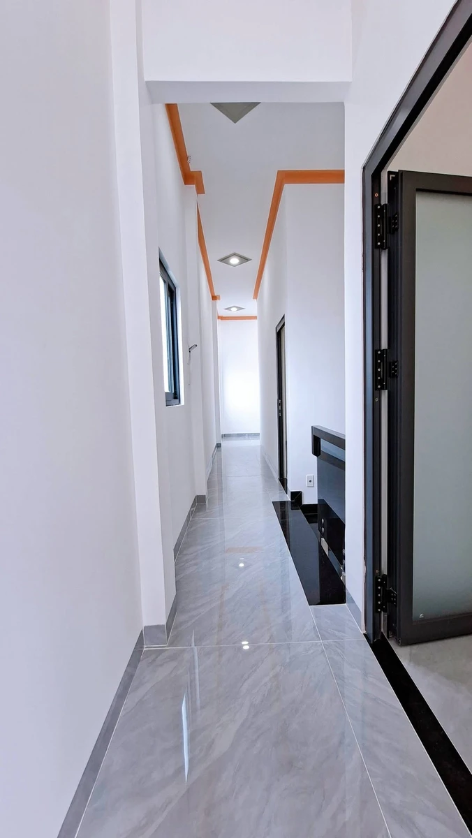 Nhà lầu 2 mặt tiền hẻm Biên Hòa 130m2, 3 PN 2 WC - Ảnh thu nhỏ 4