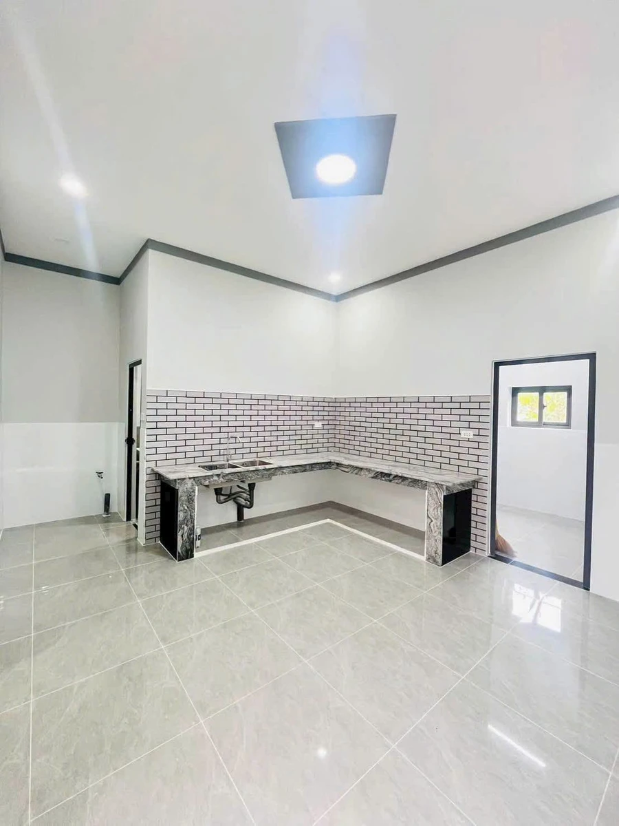Bán nhà phố Phường Long Hưng, Đồng Nai 115m² 2PN 2,1 tỷ - Ảnh thu nhỏ 3