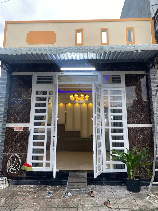 Bán nhà Đức Hòa Long An 5x16m 2 phòng ngủ 2,8 tỷ