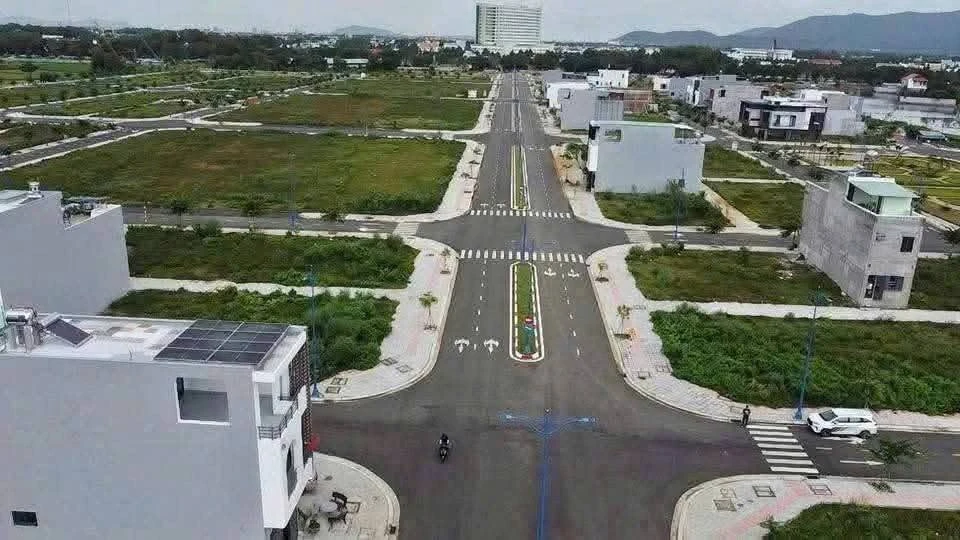 Bán lô đất 100m² Khu tái định cư Hòa Long TP. Bà Rịa - Ảnh thu nhỏ 4