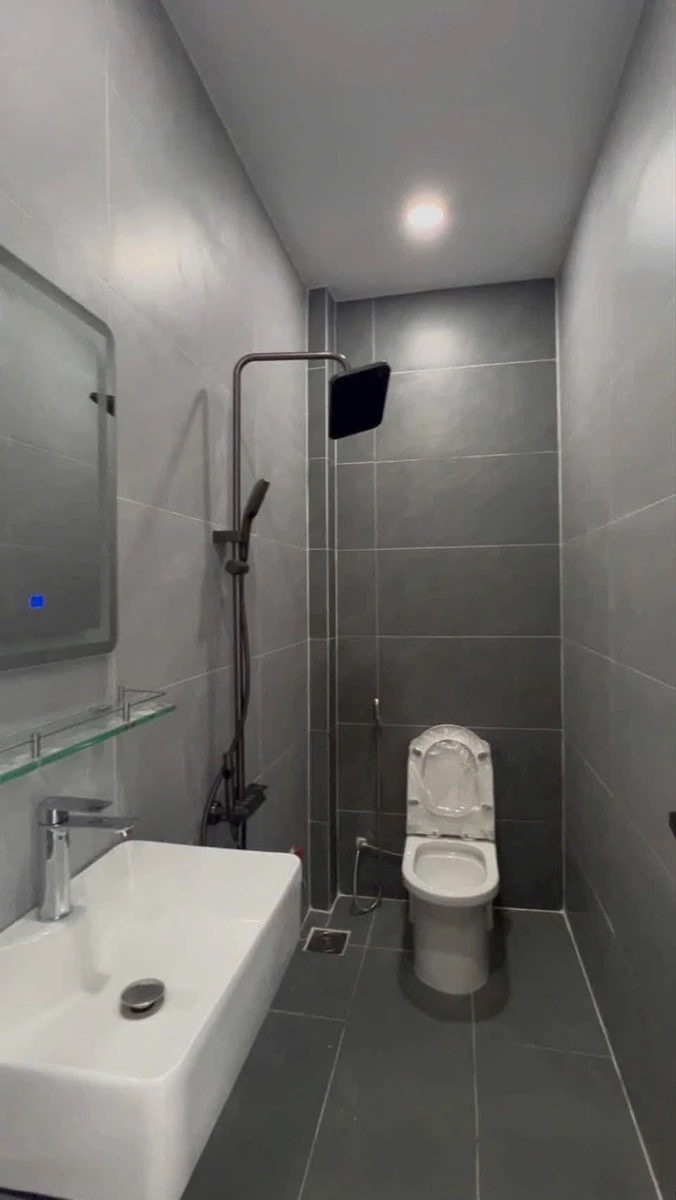Bán nhà 1 trệt 2 lầu 56m² hẻm xe hơi thông, đường số, Bình Tân giáp Tân Phú, giá 6,1 tỷ - Ảnh thu nhỏ 5