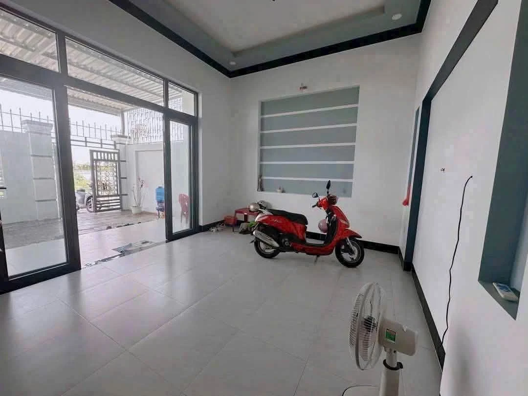 Bán nhà cấp 4 view sông 104,5m2 Hàm Liêm Nhà Bè - Ảnh 1