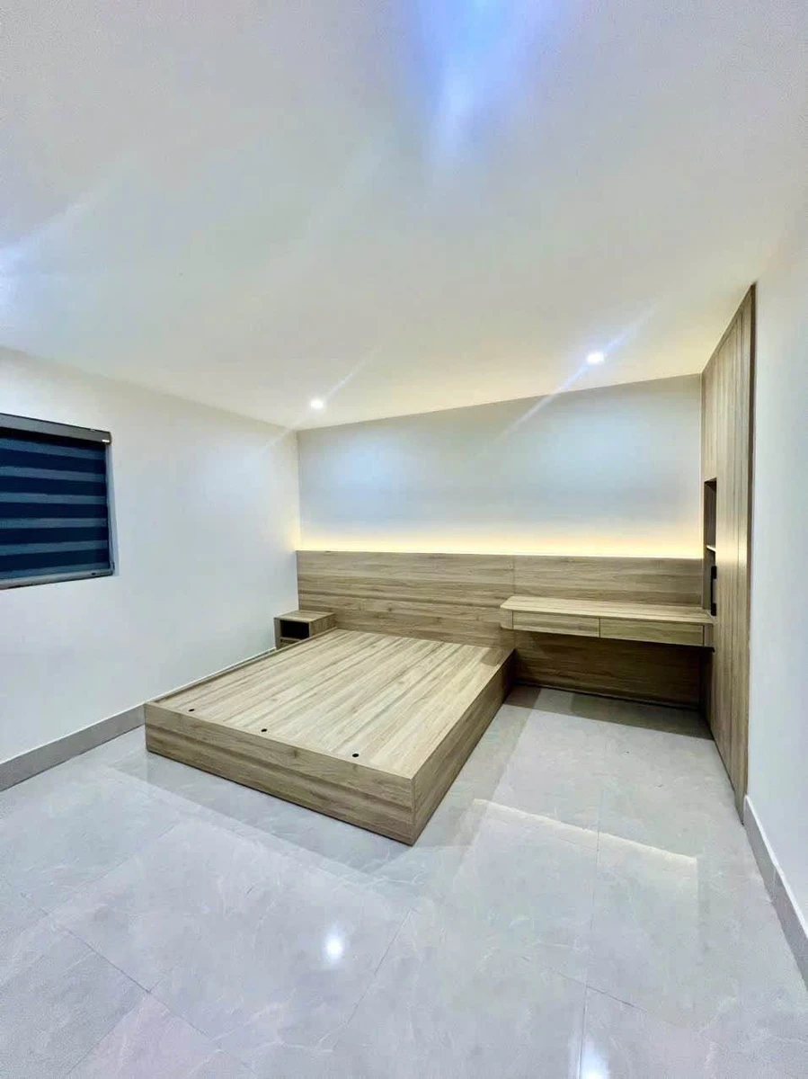 Bán nhà kiệt ô tô Nguyễn Chánh 105m² gần biển - Ảnh thu nhỏ 3