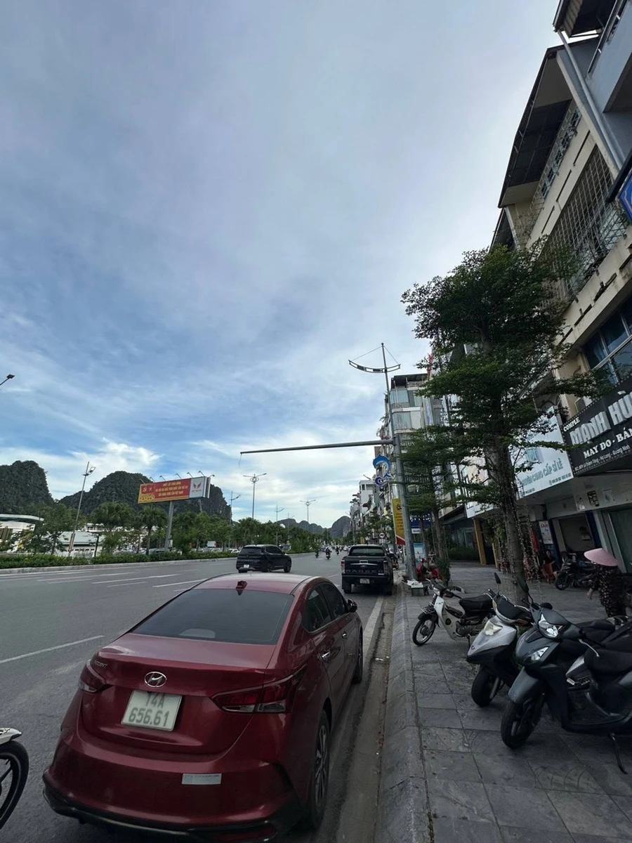 Nhà 3 tầng 40m² kinh doanh Hạ Long 3,99 tỷ - Ảnh thu nhỏ 4