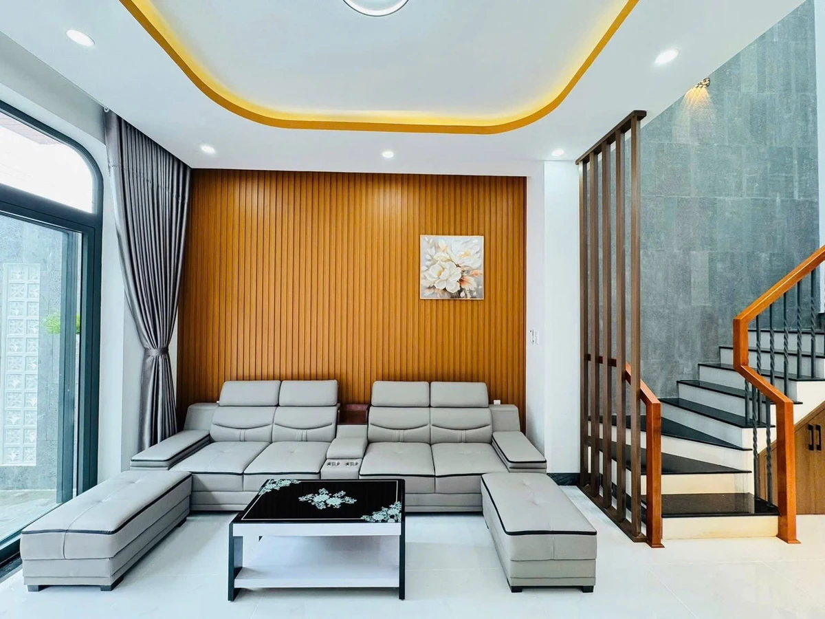 Bán nhà 2 tầng 90m2 gần Sân Bay Biên Hòa, nội thất full - Ảnh thu nhỏ 3